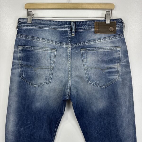 Diesel Buster Distressed Jeans Men's W33 L32 Blue Regular Slim Tapered Button