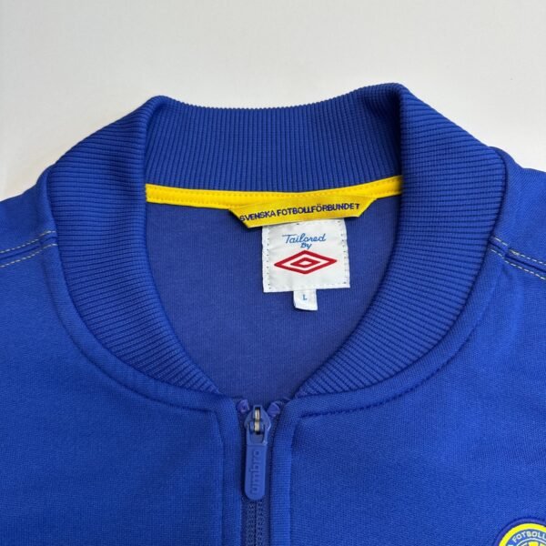 Umbro Sweden National Football Team Training Jacket Men's Large Blue Zip 12/13