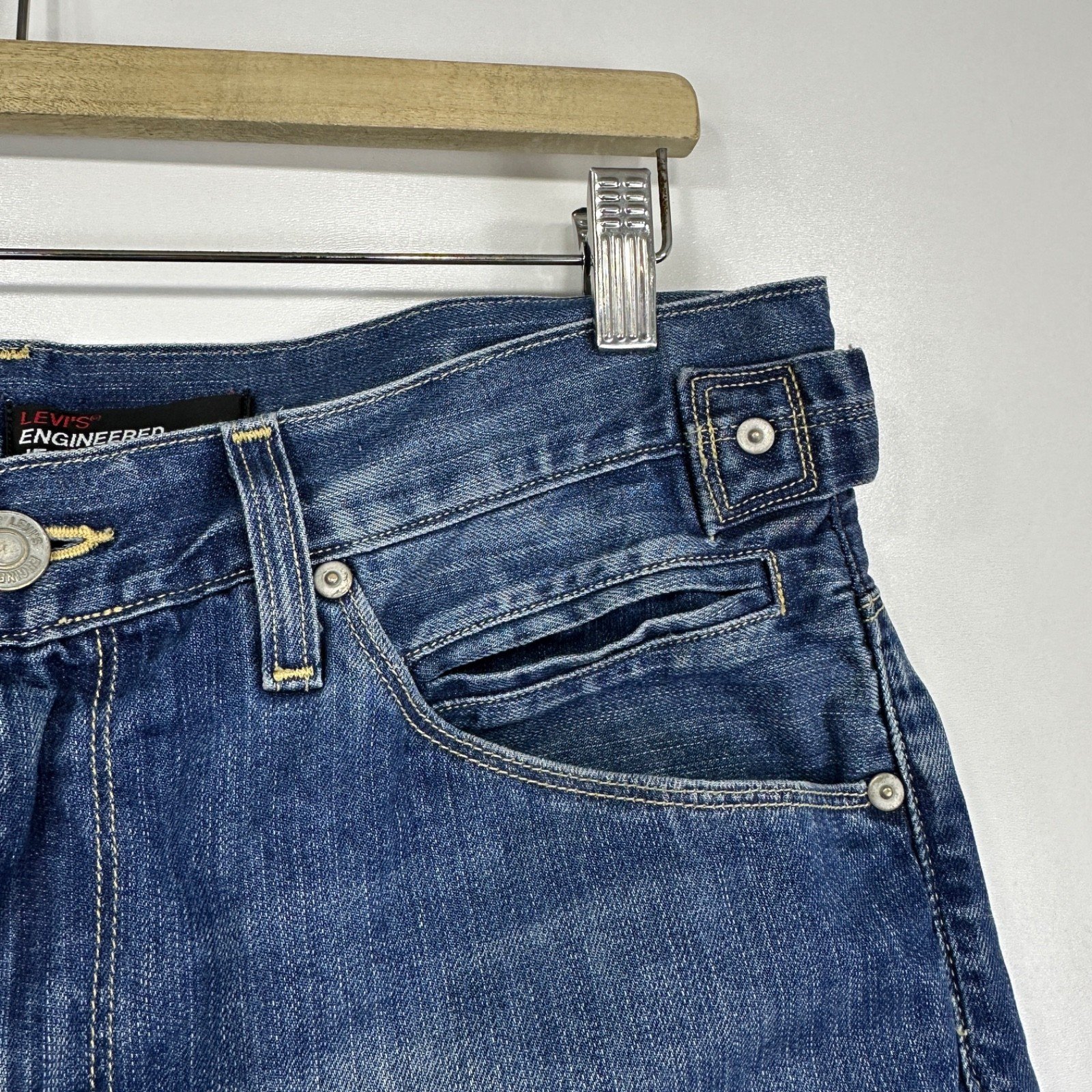 Levi's Engineered Denim Shorts W34 L14 Medium Blue Twisted Jean