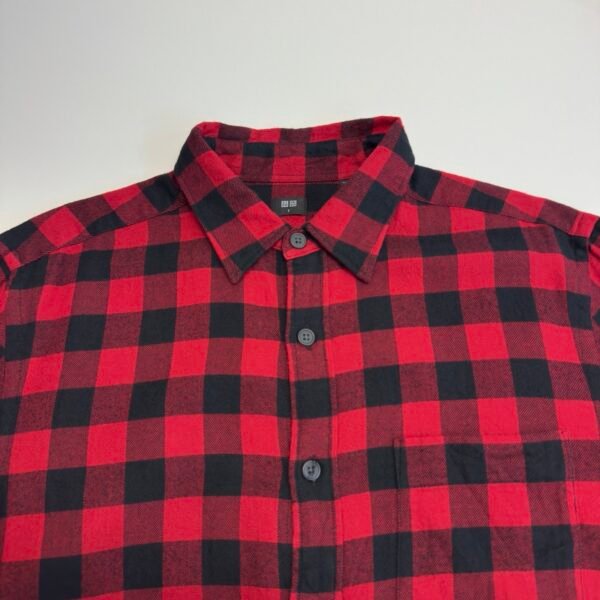 Uniqlo Flannel Buffalo Check Shirt Men's Size S Red Black Long Sleeve Regular Fit
