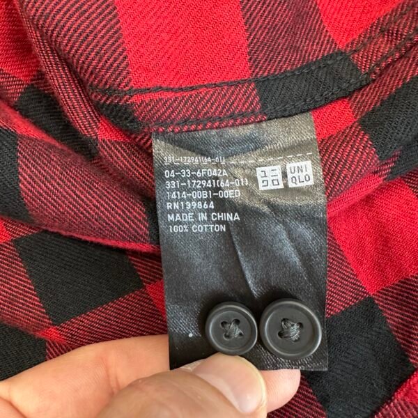 Uniqlo Flannel Buffalo Check Shirt Men's Size S Red Black Long Sleeve Regular Fit