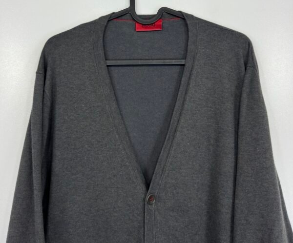 IMG_4115 Large Hugo Boss Sidorton cardigan Men's Sweater Size XL Grey V Neck Stretch Knit
