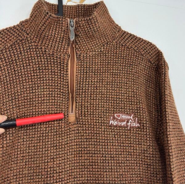 IMG_4139 Large Weird Fish Knit Sweater Men's Jumper Size S Brown Quarter Zip Pullover 15WM040