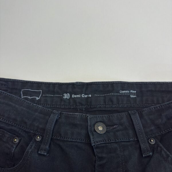 IMG_4507 Large Levi's Demi Curve Slim Jeans Black W30 L31 Women Stretch