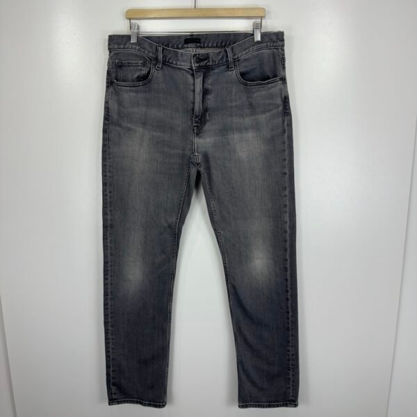 IMG_4972 Large Uniqlo Jeans Grey W36 L32 Men's Regular Fit Straight